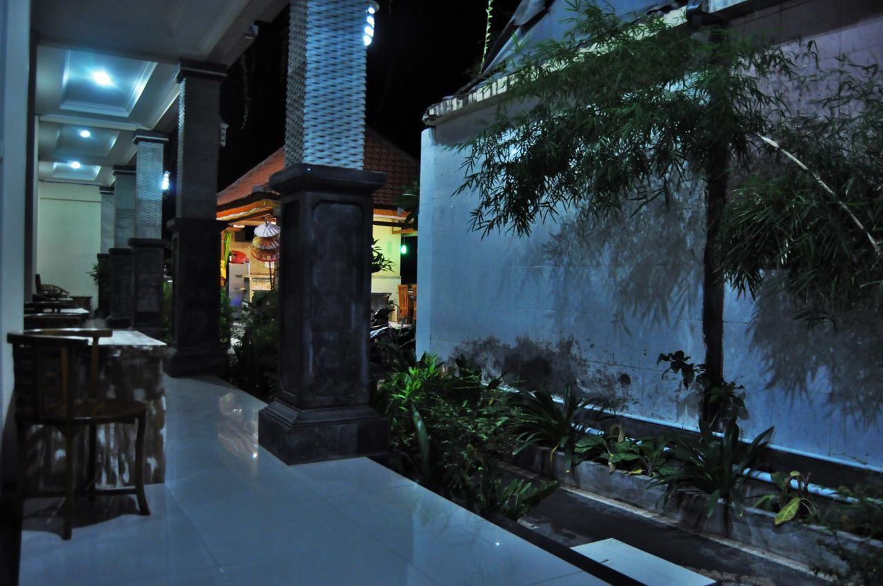 Deva Devi Beach Inn Luxury Batununggul Exterior photo