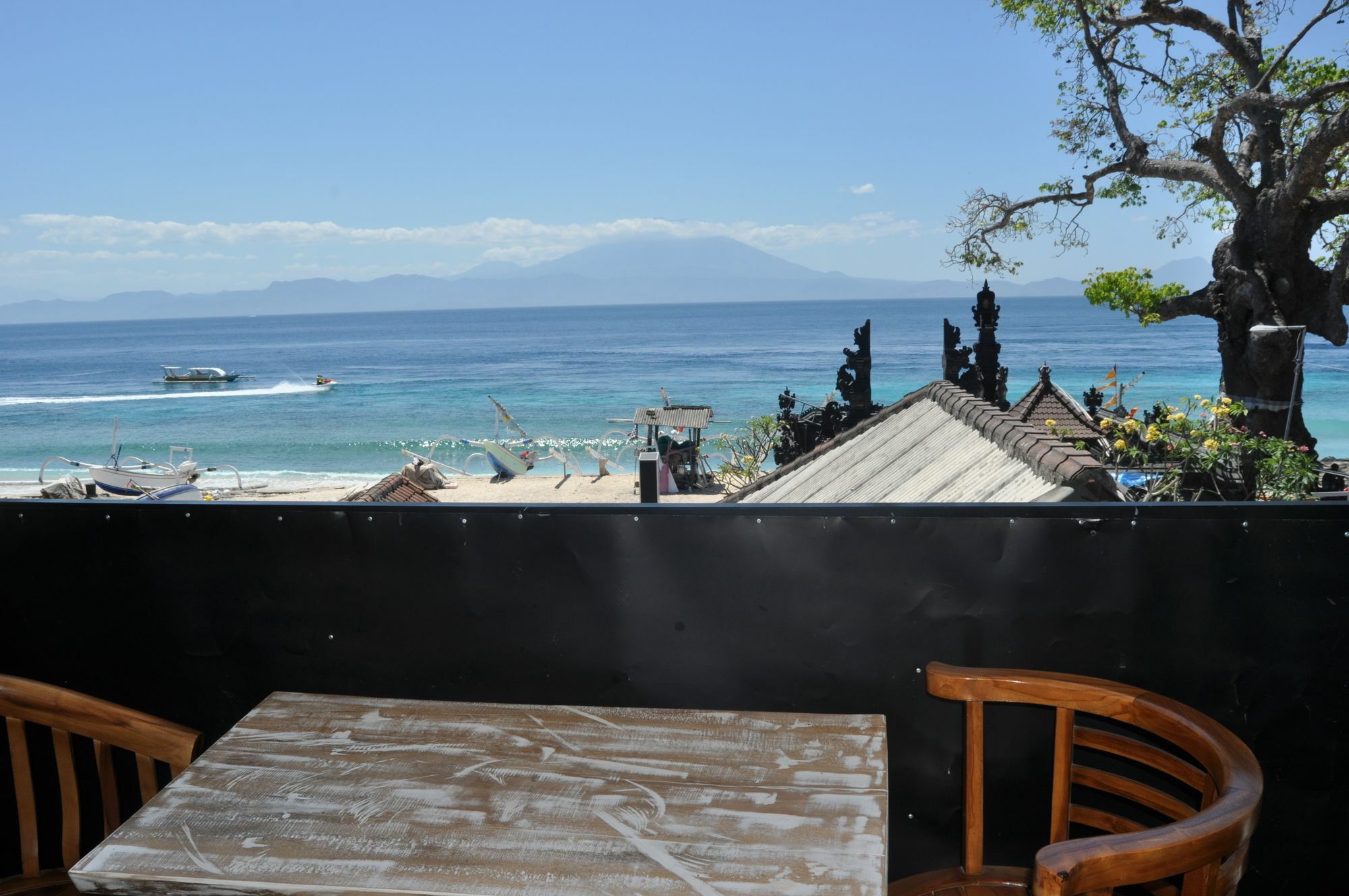 Deva Devi Beach Inn Luxury Batununggul Exterior photo