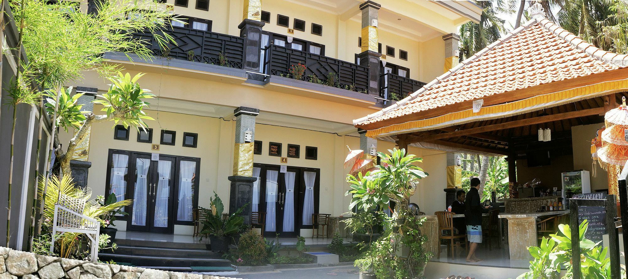 Deva Devi Beach Inn Luxury Batununggul Exterior photo